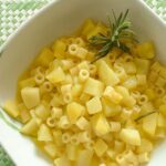 come fare pasta e patate con curcuma e peperoncino