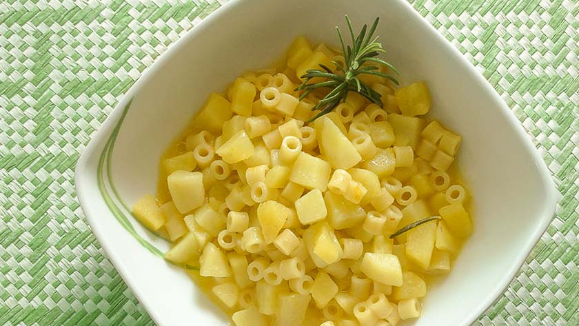 come fare pasta e patate con curcuma e peperoncino