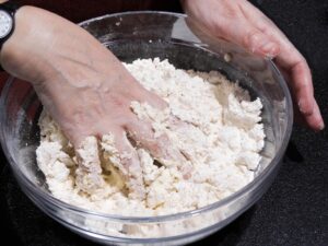 mescolare gli ingredienti