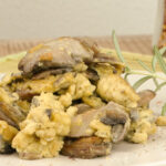 frittata stracciata con i funghi