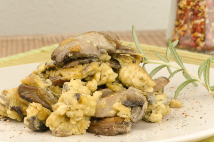 frittata stracciata con i funghi