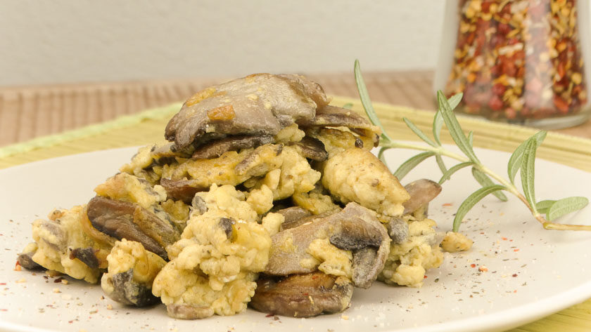 frittata stracciata con i funghi