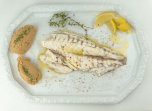 orata con contorno di crema di ceci