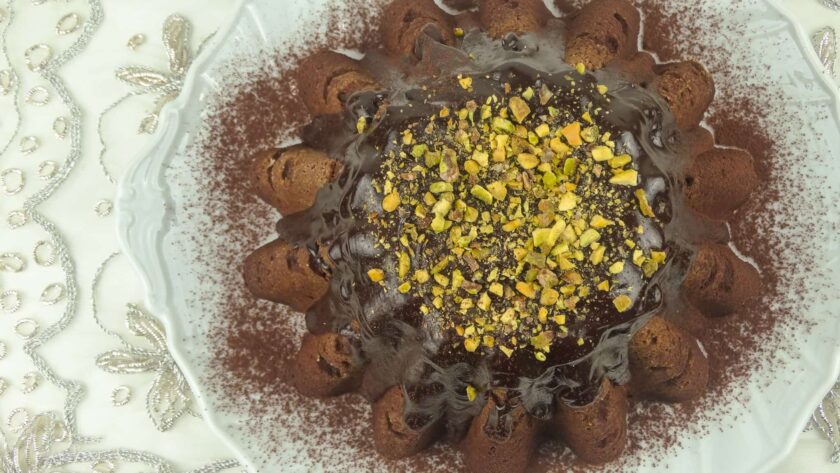 torta morbida alle nocciole
