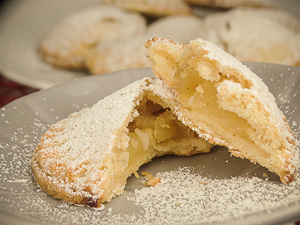 biscotti morbidi o bocconotti alle mele