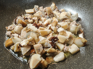 cottura funghi a cubotti