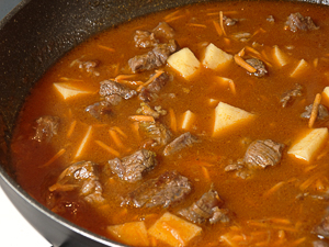 carne in brodo con patate
