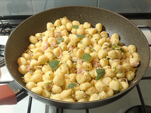 gnocchi con menta e limone