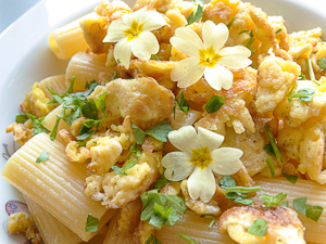 pasta con fiori
