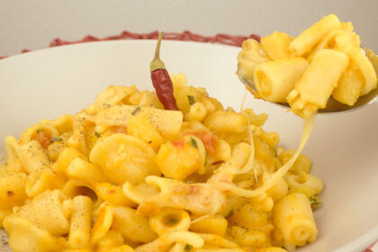 pasta patate e provola ricetta