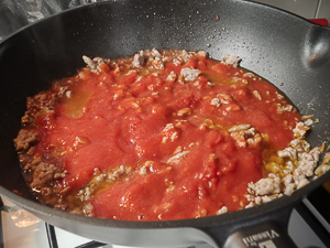 preparazione ragù per gnocchi