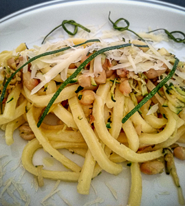 scialatielli con zucchine e fagioli