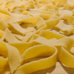 Tagliatelle fatte in case con semola e farina