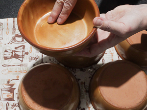 ungere tegamini terracotta