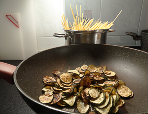 zucchine in padella