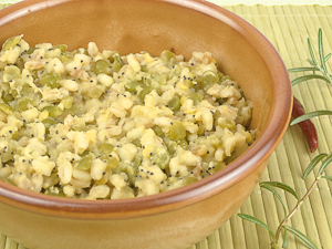 zuppa di orzo con piselli