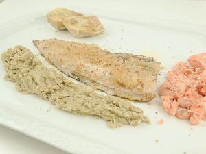 filetti di sgombro in padella con crema di carciofi