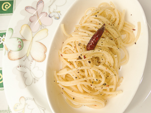 pasta aglio olio e peperoncino