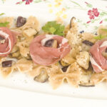 Pasta melanzane e prosciutto crudo San Daniele