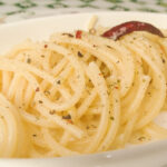 spaghetti aglio olio e peperoncino cremosi