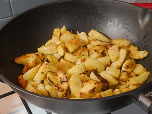patate sabbiate cotte in padella