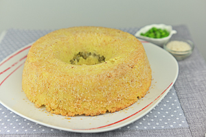 ciambella di riso ripiena con piselli