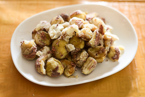 castagne e patate lessate