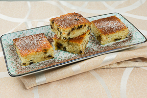quadrotti vegani con farina di riso e mandorle