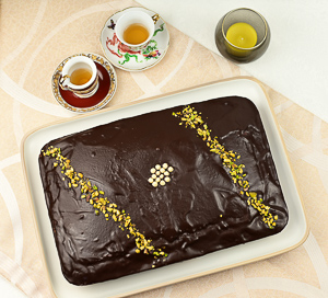 torta soffice con glassa di cioccolato