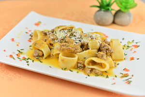pasta con sugo di pomodorini gialli
