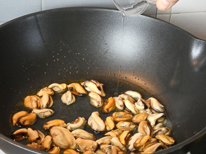soffriggere le cozze