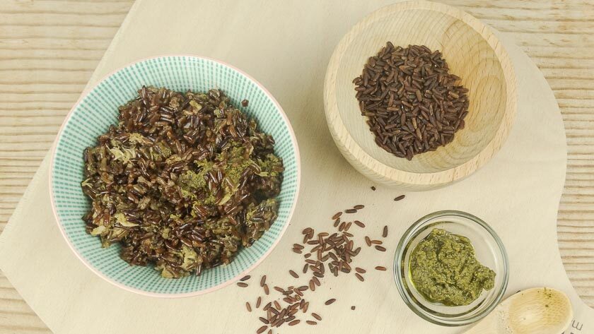 riso rosso con tonno e pesto