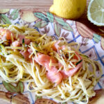 Pasta salmone e zucchine al limone