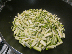 zucchine a julienne