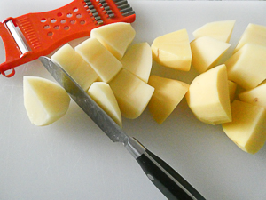 patate tagliate a cubetti