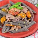 Pasta di Riso Venere ricetta con datterini gialli al profumo di mare