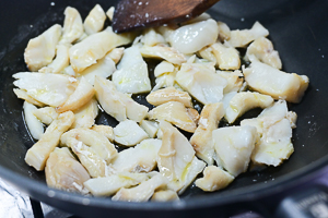 soffriggere il baccalà