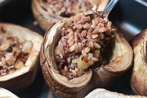 riempire le melanzane con i cereali