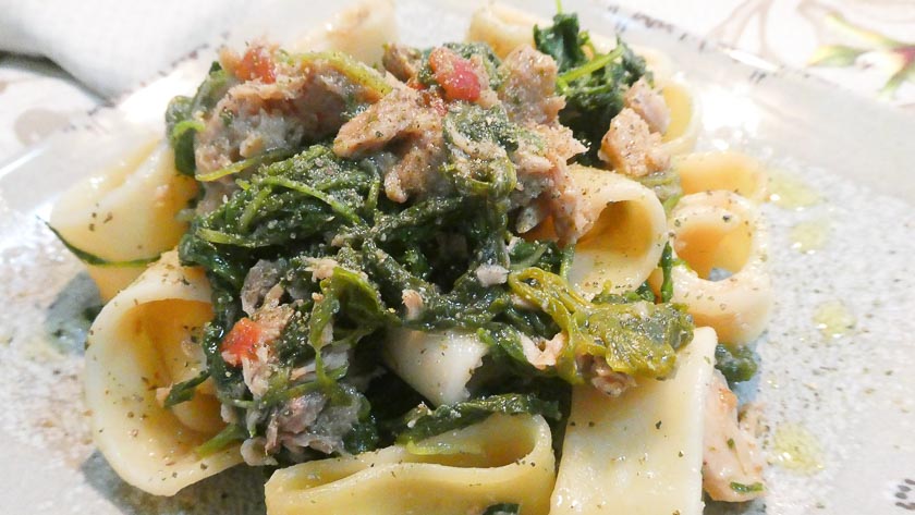 Ricetta Calamarata rucola e tonno