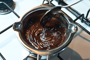 fondere il cioccolato a bagnomaria
