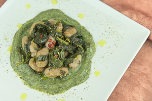 gnocchi con salsa di broccoli