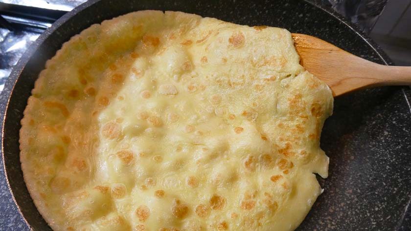 Ricetta veloce delle crepes senza burro