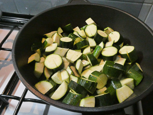 saltare le zucchine in padella