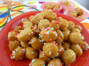 Struffoli senza zucchero con stevia e sciroppo d'agave