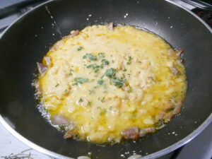 fave secche in padella con timo e origano