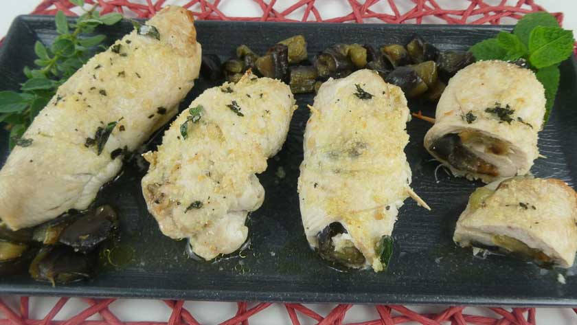 Involtini di pollo al forno ripieni di melanzane