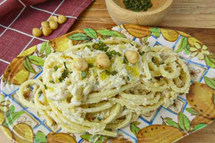 Bucatini alle nocciole cremosi senza lattosio