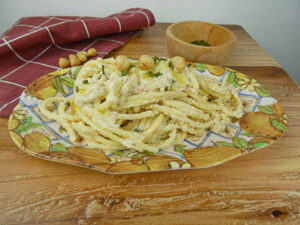 Pasta alle nocciole cremosa ricetta semplice senza latte