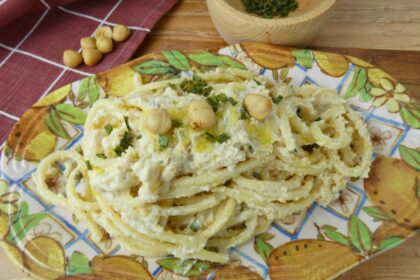 Bucatini alle nocciole cremosi senza lattosio