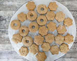 biscotti raffreddati sulla gratella
